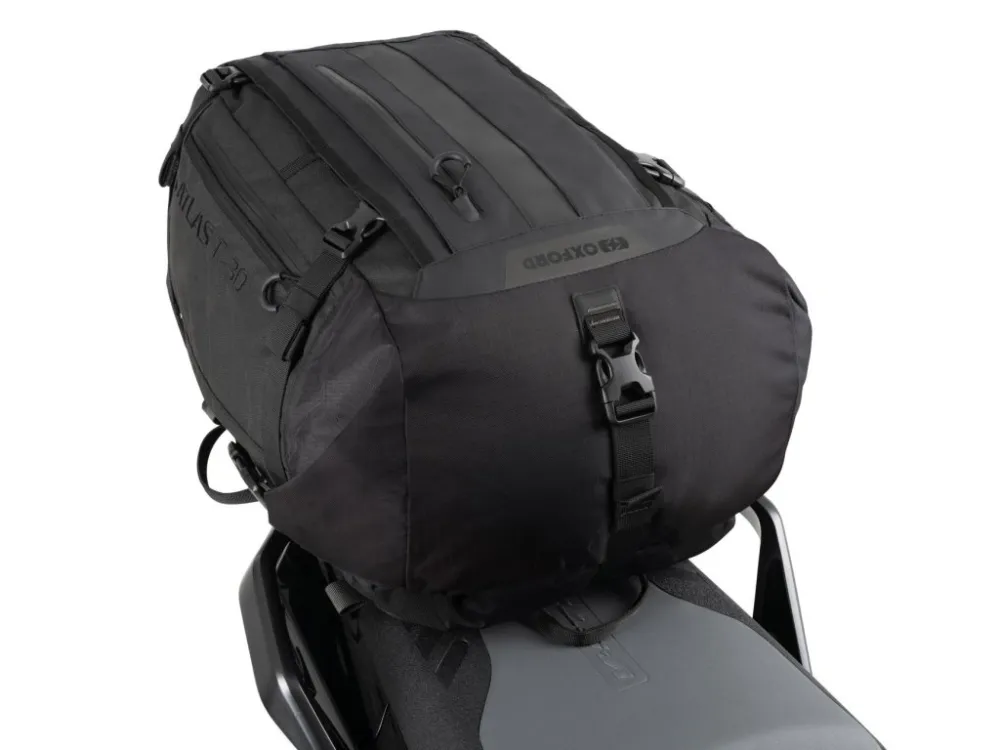 Brašna na sedadlo spolujezdce Atlas T-30 Advanced Tourpack, OXFORD (černá, objem 30 l) Must-Have