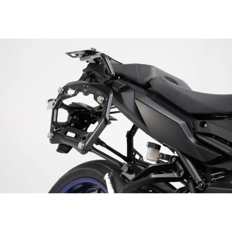 Must-Have Yamaha MT-09 Tracer / Tracer 900GT (18-) - boční nosič PRO SW-Motech